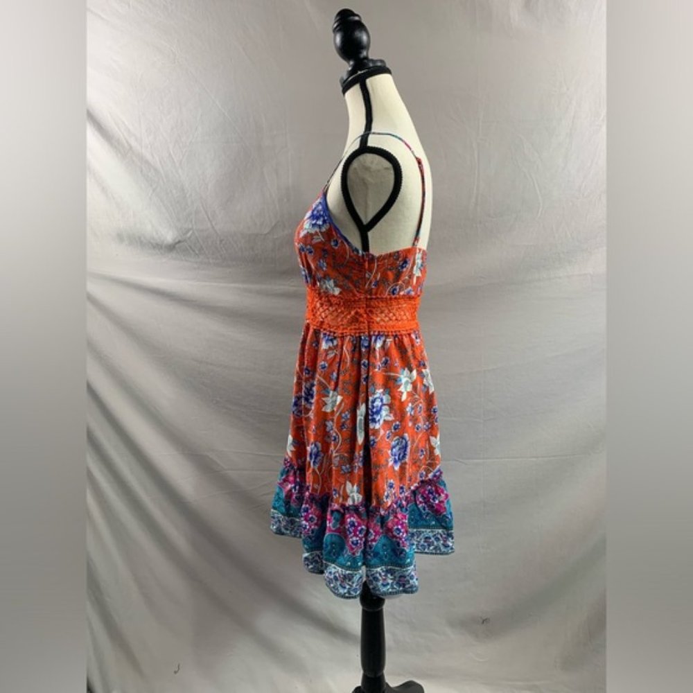 Red Boho Floral Insert Lace Mini Dress - Picture 7 of 8